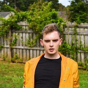 Meet your Posher, Hunter